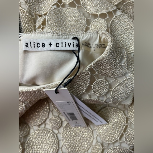 Alice & Olivia Dress Womens 8 Light Gold Metallic Lace Shift Mod Mini Cocktail - Picture 13 of 15
